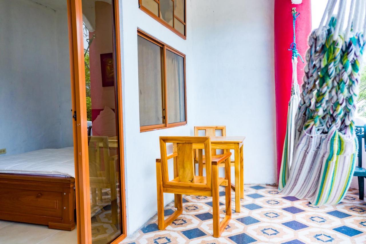 Royal Galapagos Inn Пуерто-Бакерісо-Морено Екстер'єр фото