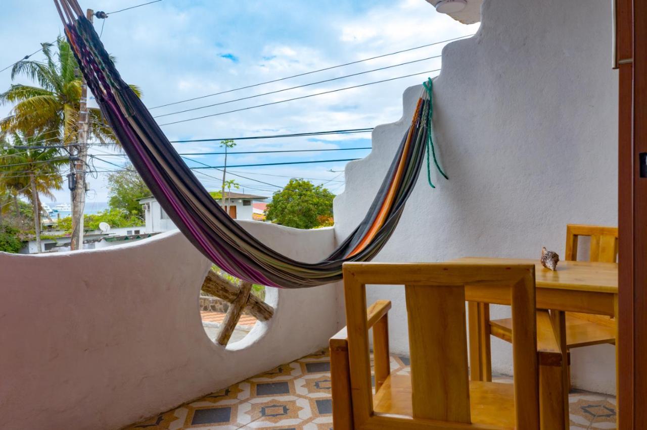 Royal Galapagos Inn Пуерто-Бакерісо-Морено Екстер'єр фото